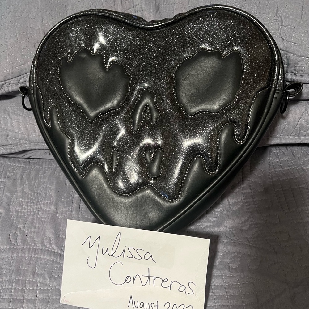 Love pain and stitches trade OR SALE